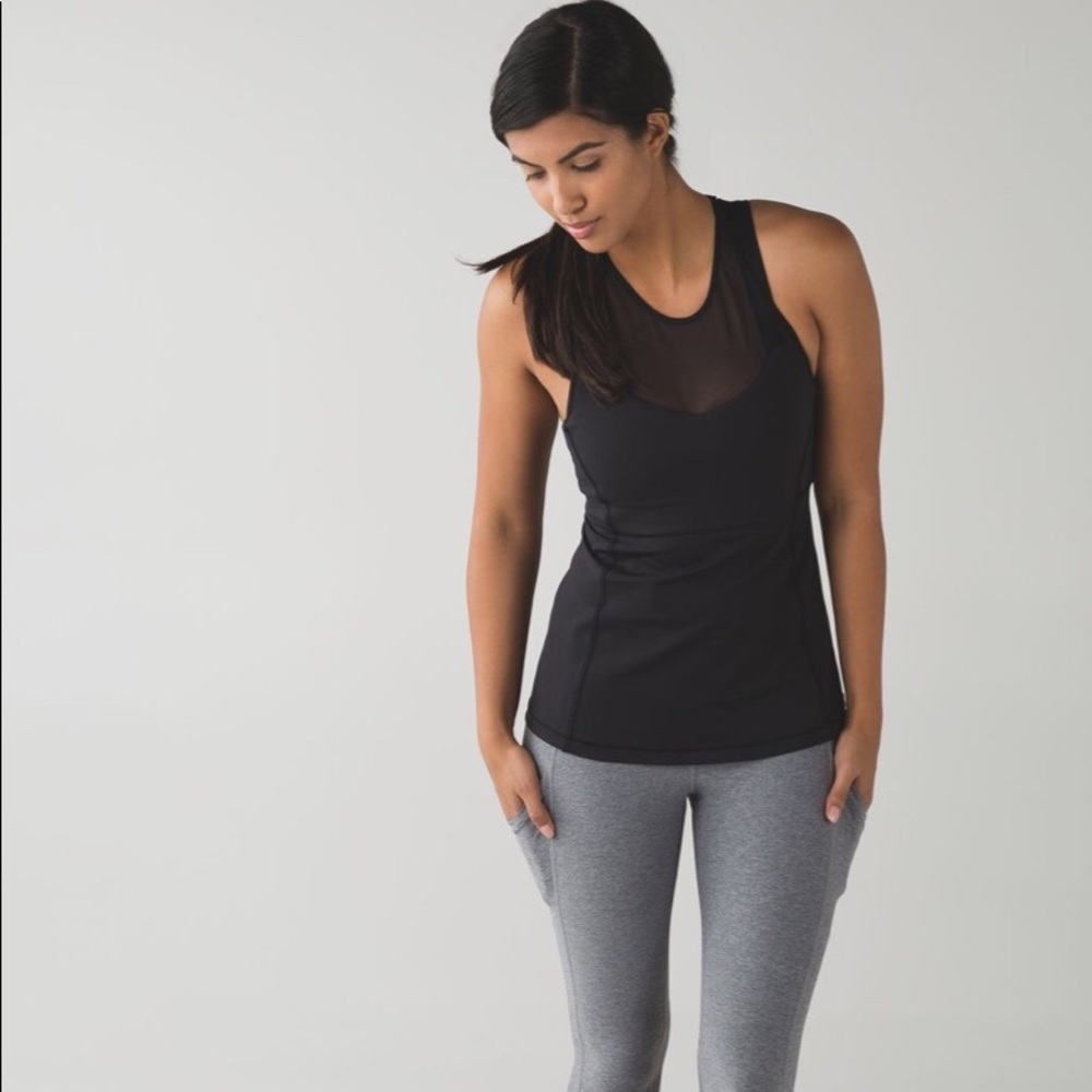Lululemon running in the city tank 10